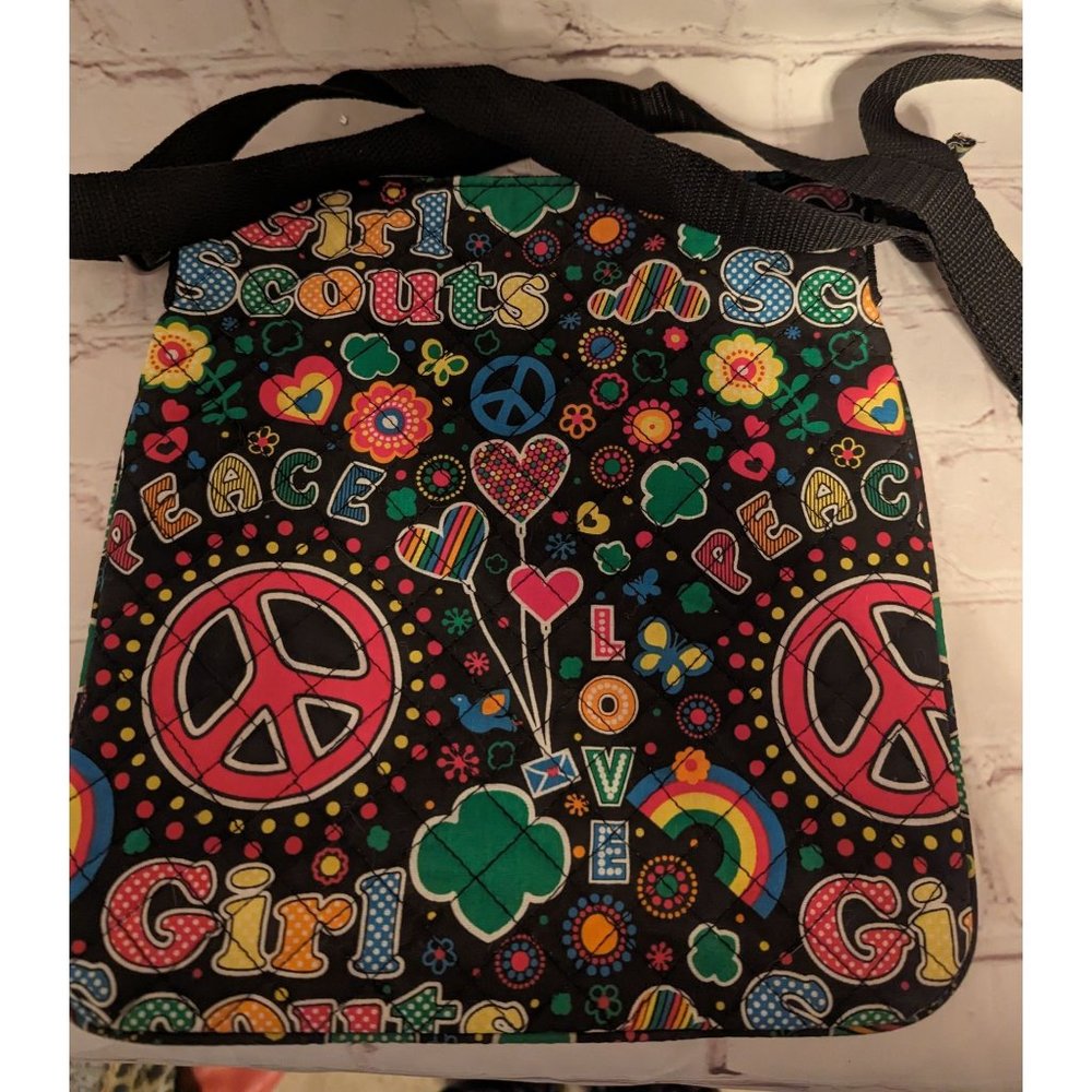 Girl Scout Quilted Crossbody Peace Love